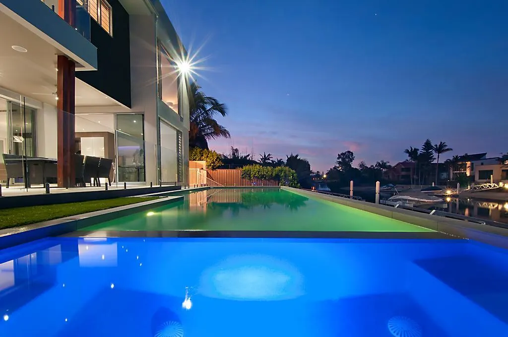 Vue De Monde Βίλα Broadbeach Waters 0*,